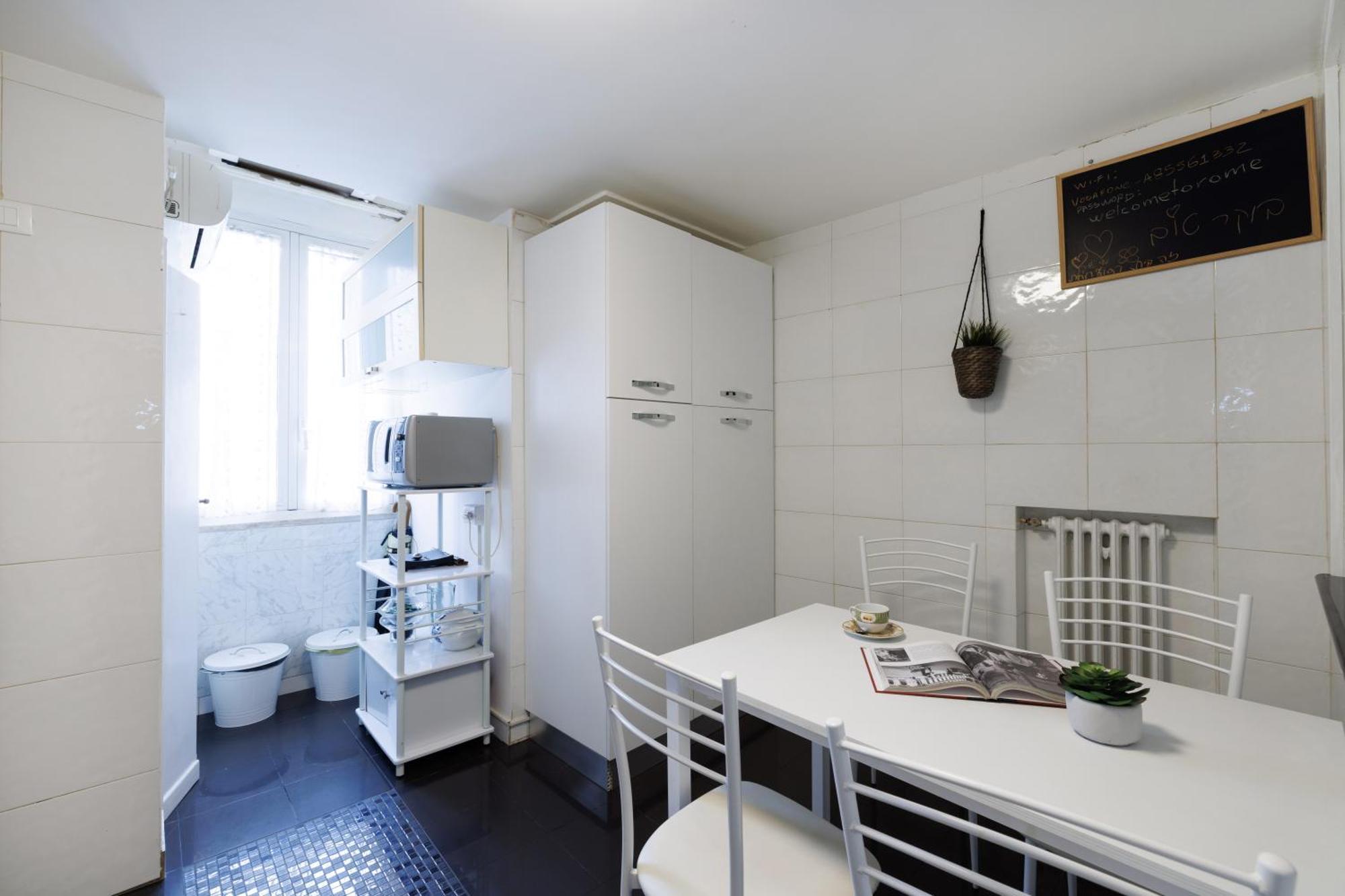 רומא Gesu E Maria Balcony Apt At Spanish Steps מראה חיצוני תמונה