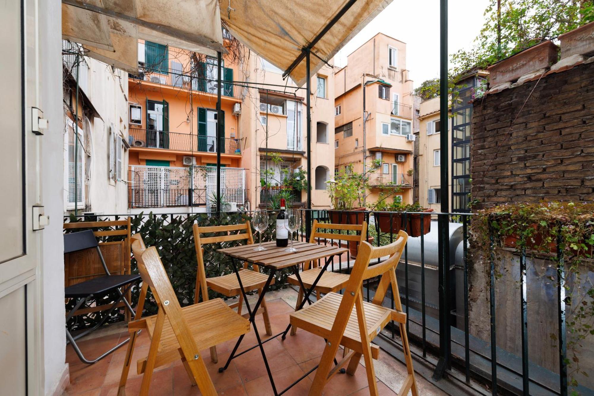 רומא Gesu E Maria Balcony Apt At Spanish Steps מראה חיצוני תמונה